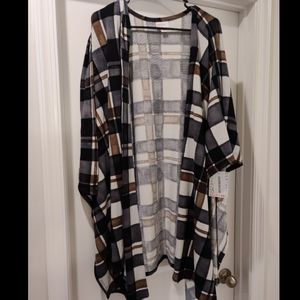 NWT Lularoe Savannah